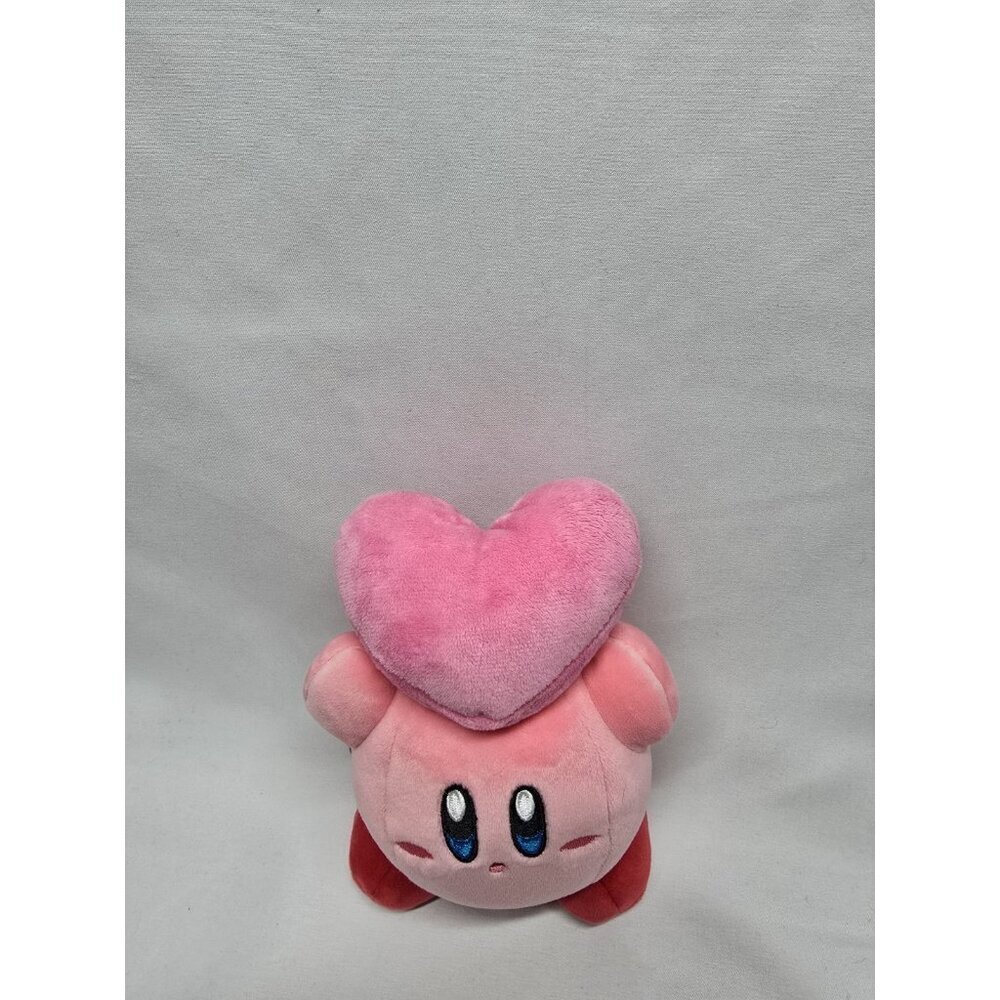 Kirby Club Mocchi Mocchi  Kirby with heart Plush Tomy 6.5" Stuffed Toy - Picture 2 of 7